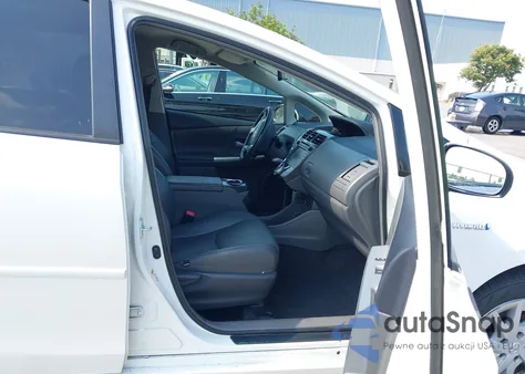 2014 Toyota Prius V Two from USA, damaged, VIN JTDZN3EU9E3358385